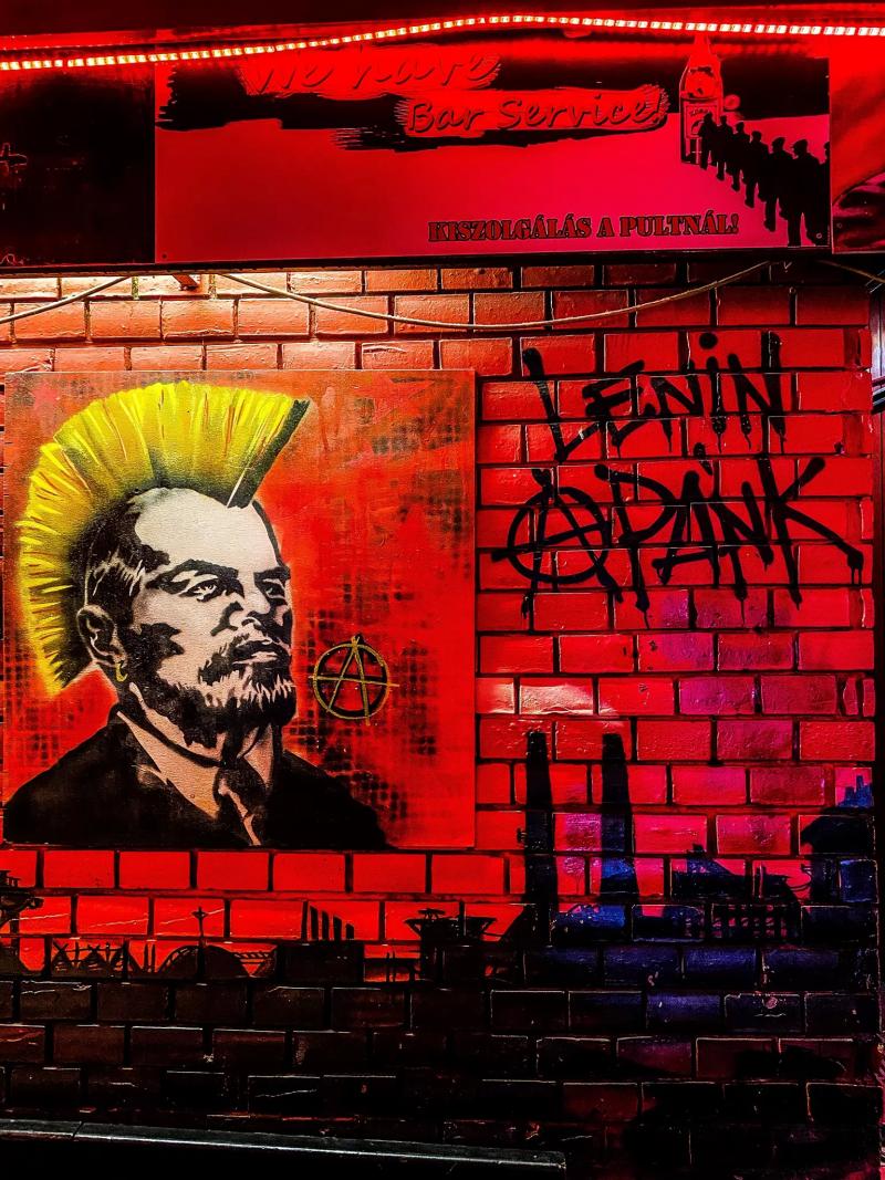 Red Ruin – Egyéb (Budapest, V. kerület)