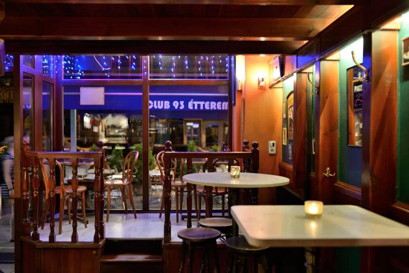 Club93 Étterem és Kávézó – Étterem (Budapest, VIII. kerület)