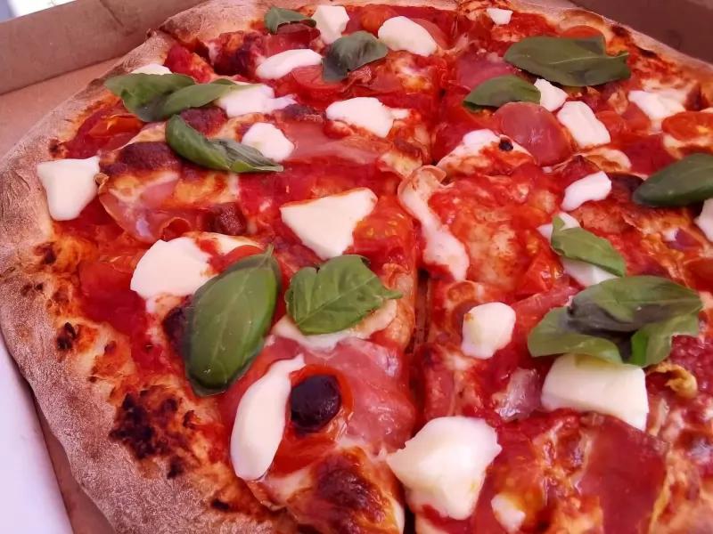 BeachPizza – Pizzéria (Baja)