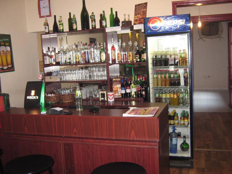 Kőhíd Kávézó – Kávézó (Kecskemét)