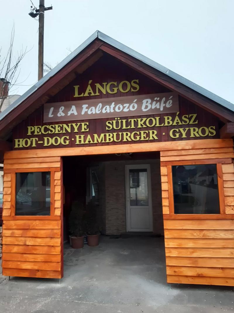 Laci Lángos Falodája – Büfé (Szombathely)