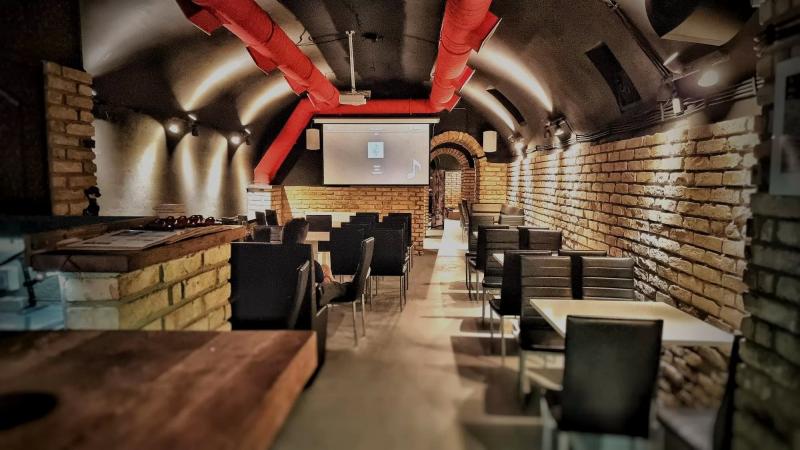 KNOWS Pub – Kocsma (Budapest, VI. kerület)