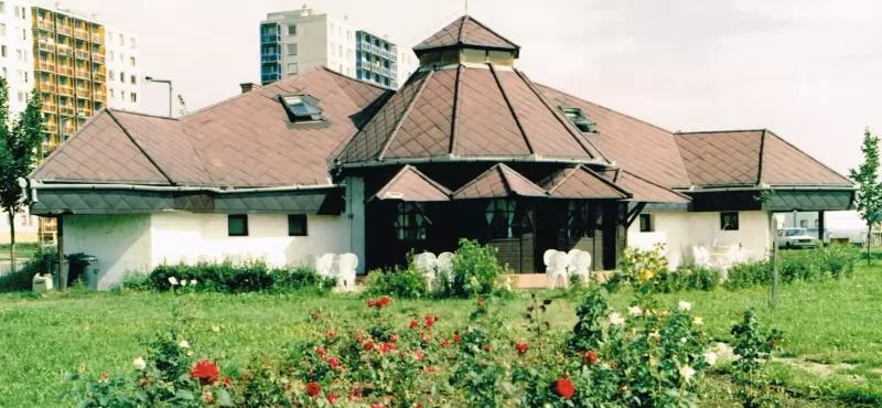 Sörpatika – Kocsma (Tiszaújváros)