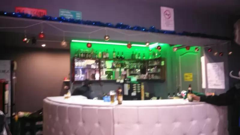 Koccintó pub – Kocsma (Szeged)