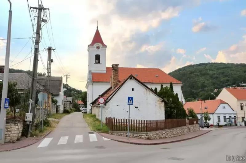 Gondozókert Kávézó – Kávézó (Balatonfüred)