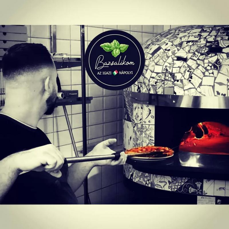 Bazsalikom Nápolyi Pizzéria – Olasz étterem (Kistarcsa)
