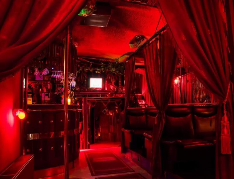 Diamond Night Club – Bár (Miskolc)