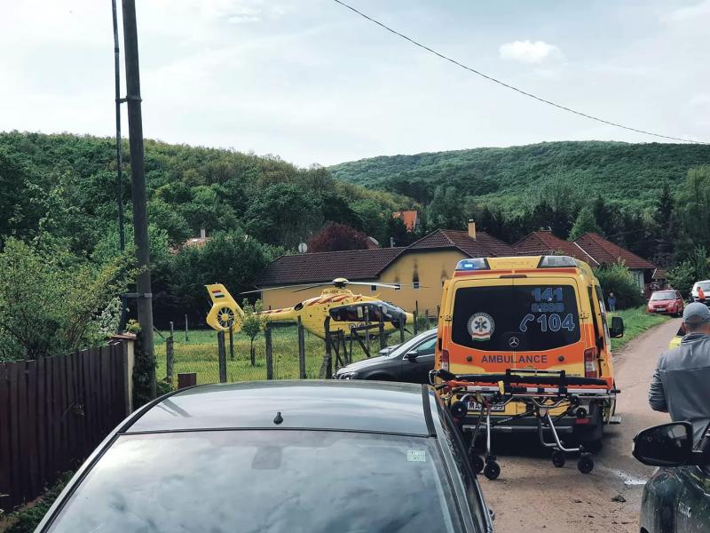 Mentők Szob – Bár (Szob)