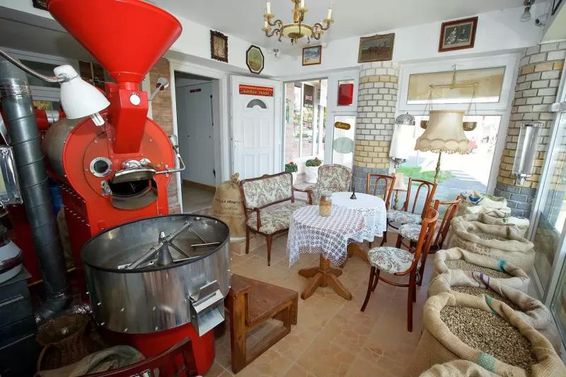 Little Charles Coffee – Kávézó (Hajdúszoboszló)