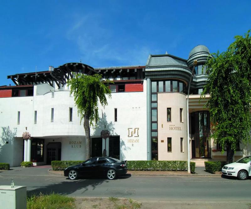 Hozam Klub Étterem – Étterem (Szolnok)