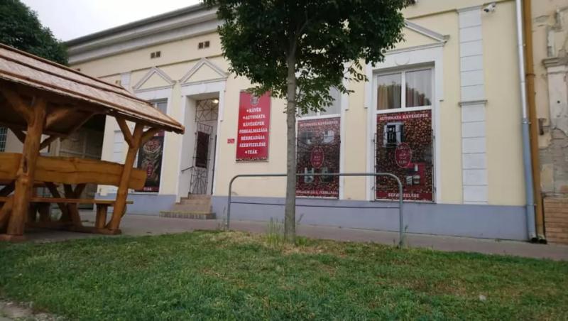 SziTi Caffee Kft Makó – Kocsma (Makó)