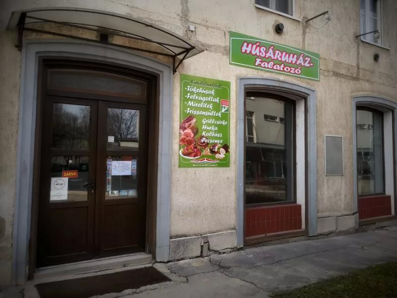 Húsáruház Falatozó Zirc – Csirkéző (Zirc)