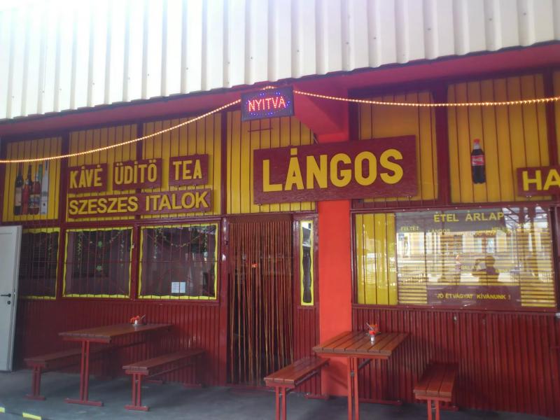 Kalocsai piactéri lángossütő és ételbár /Romsics Aledá Kft./ – Bár (Kalocsa)