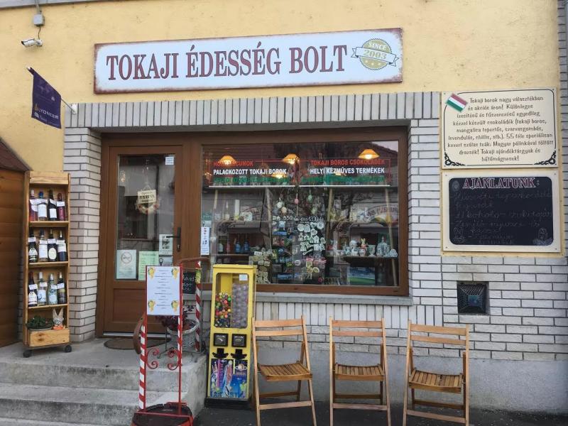 Tokaji Édesség Bolt – Borászat/Pincészet (Tokaj)