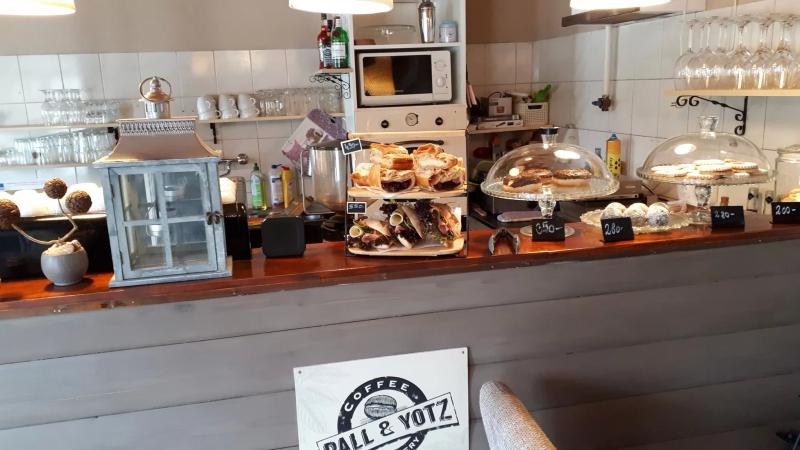 Café Madeleine – Kávézó (Etyek)