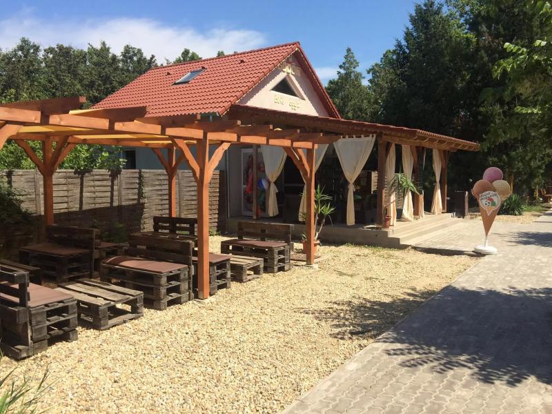 Gödör Fagyizó Berekfürdő – Fagyizó (Berekfurdo)