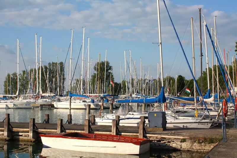 Rózsakert Panzió és Étterem – Étterem (Balatonföldvár)