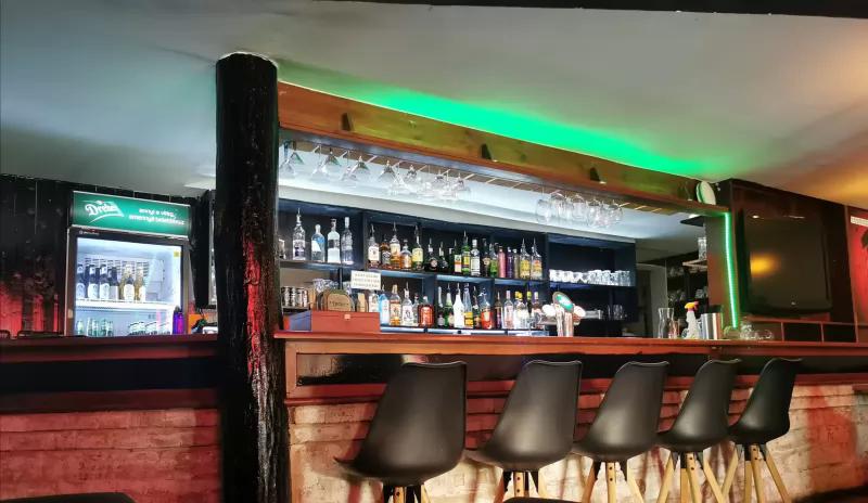 Reggaeton Bar&Bistro – Bár (Budapest, VI. kerület)