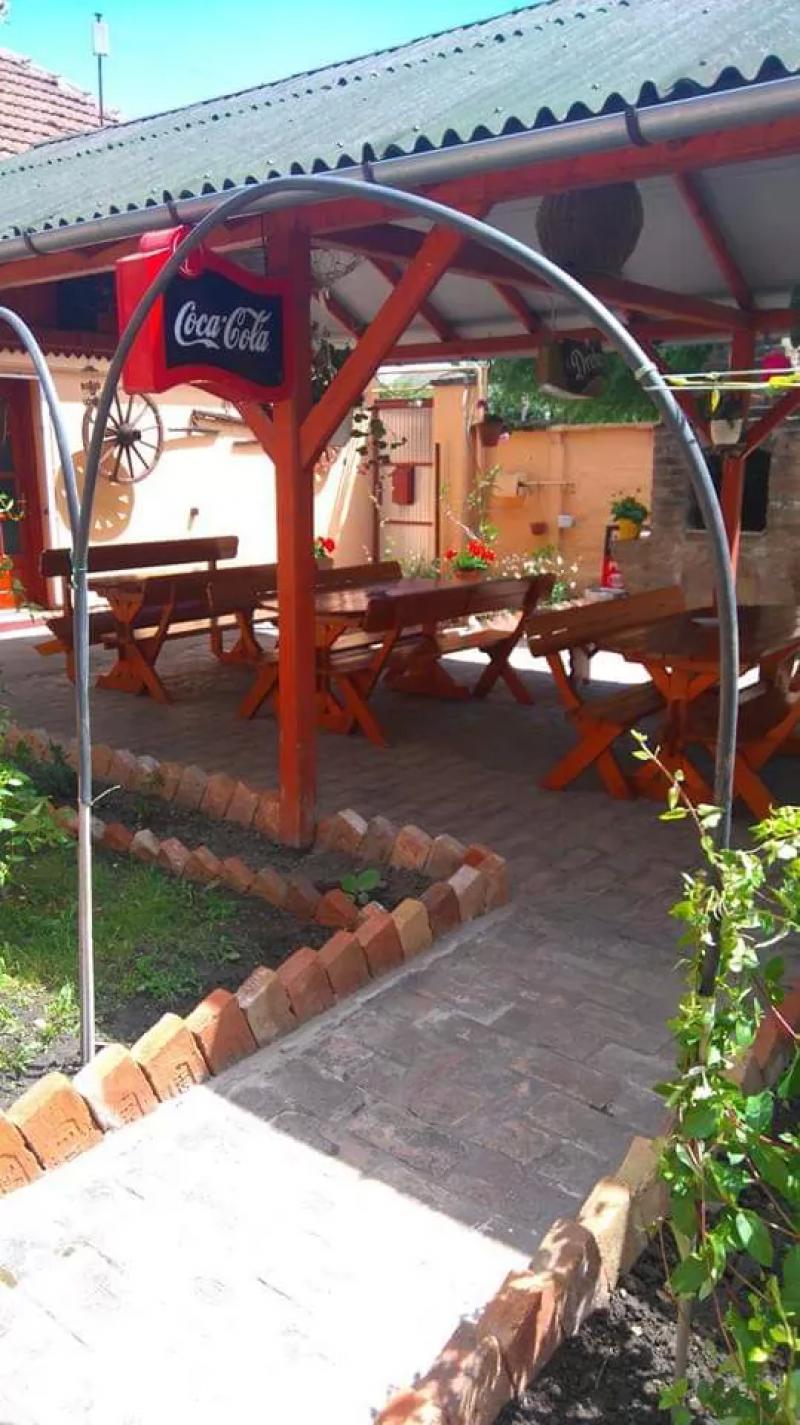 Mámor Söröző – Kocsma (Hodmezovasarhely)
