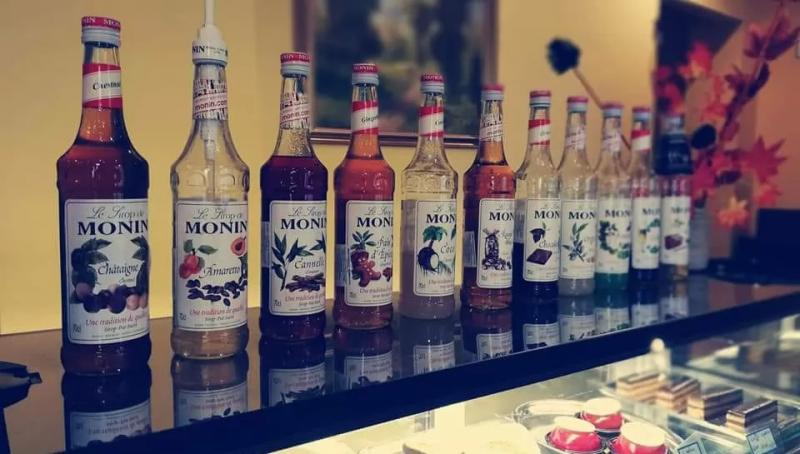 Café Promenád Jászberény Lehel Vezér tér – Kávézó (Jászberény)