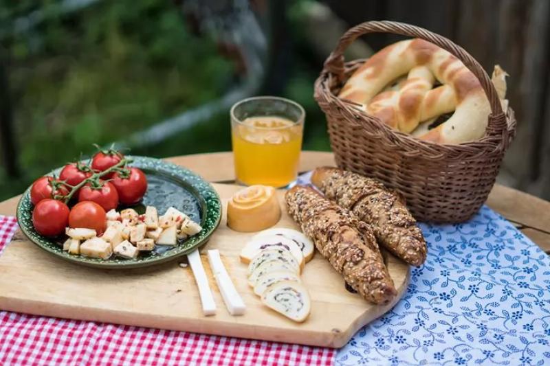Etyeki Pékség – Pékség (Etyek)