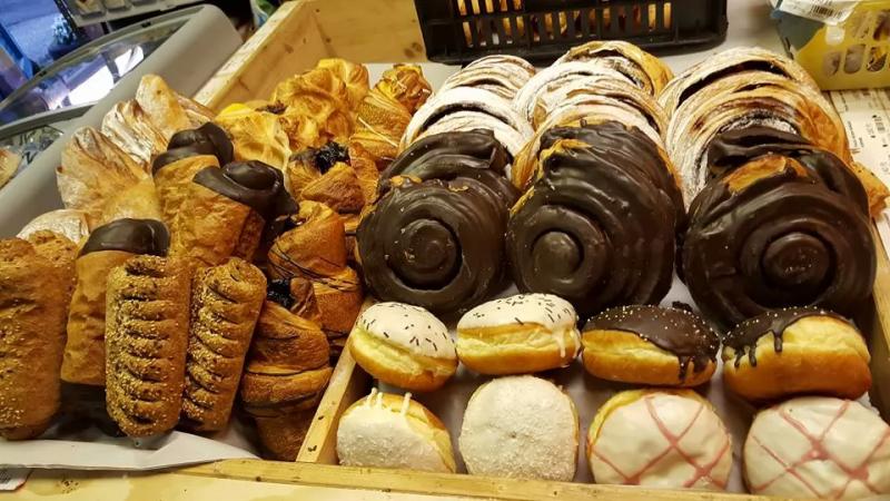 Csongrádi pékség mintabolt – Pékség (Martfu)