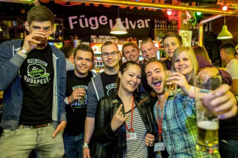Pub Crawl Budapest – Kocsma (Budapest, VI. kerület)