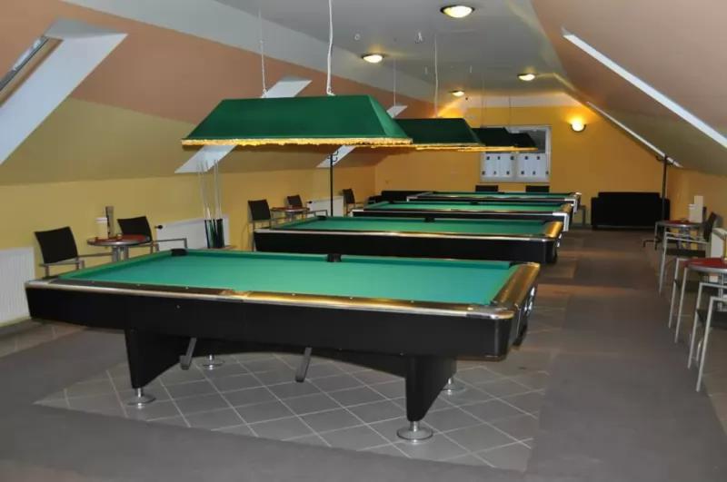 Carlo Biliárd Club és Carlo Cafe – Kávézó (Pilisszentiván)