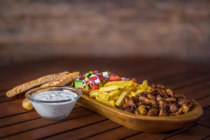 Pizzaparadicsom – Ételbár (Szoreg)