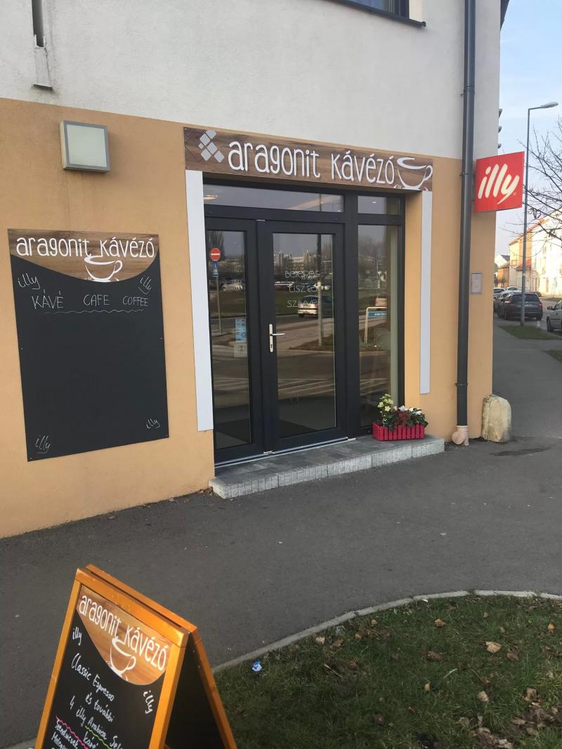 Aragonit Kávézó – Kávézó (Gyor)
