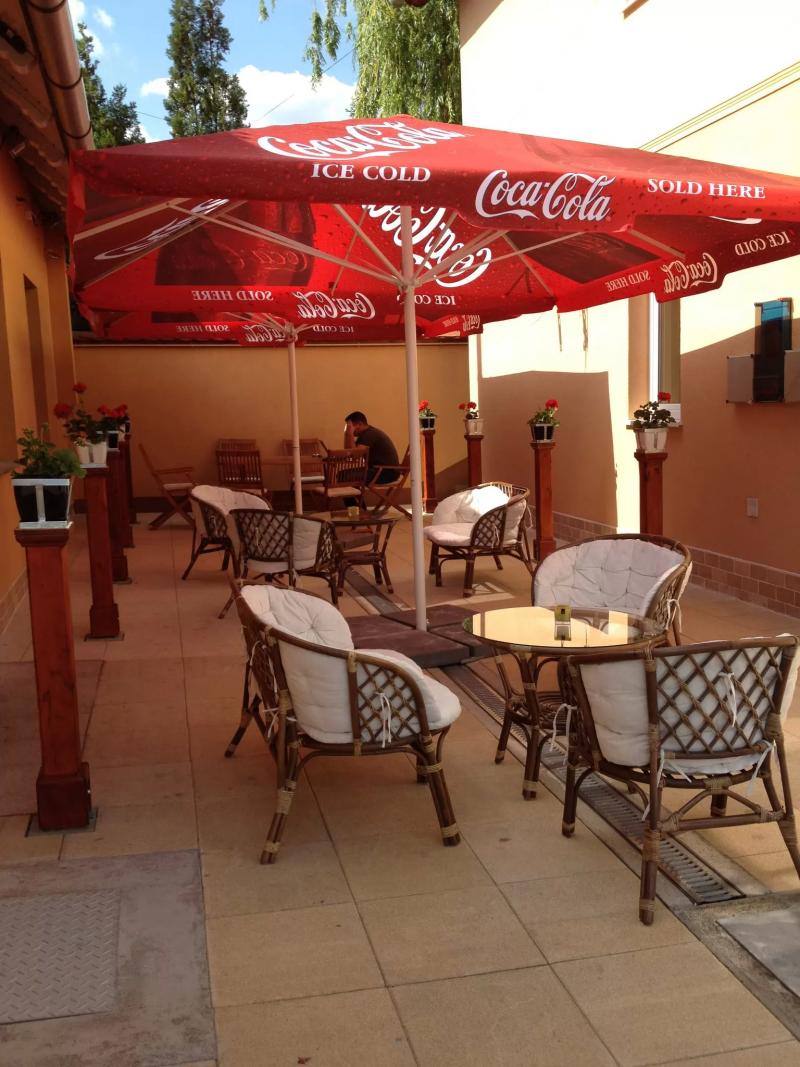 Café Live Maglód – Kávézó (Maglód)