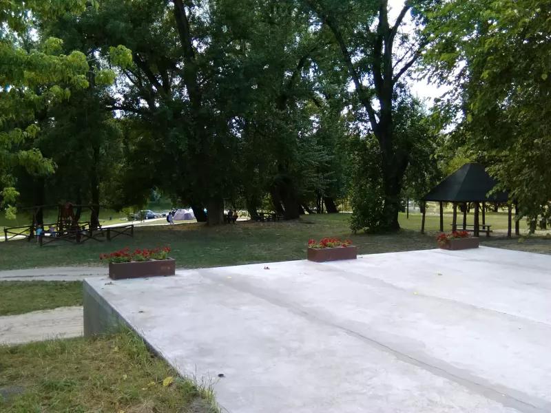 Party Grill Büfé – Büfé (Dunaegyháza)