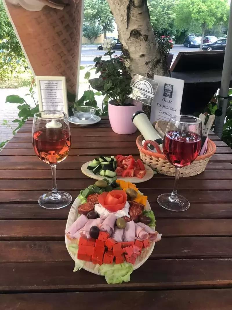 Családi csemege – Delikát (Budapest, XI. kerület)