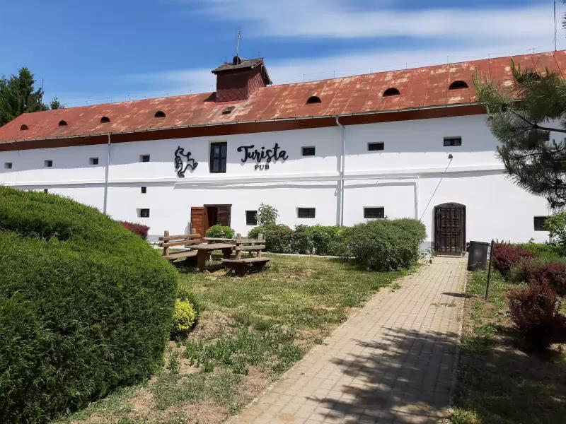 Turista Pub – Bár (Vásárosnamény)