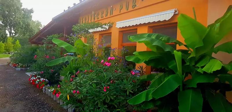 Mediterrán Pub&Pizzéria – Kávézó (Dusnok)