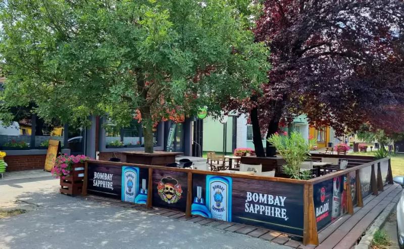Jolly Roger's – Bár (Kalocsa)
