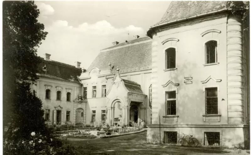 Györgyey Kastély Étterem és Panzió – Étterem (Tápiógyörgye)