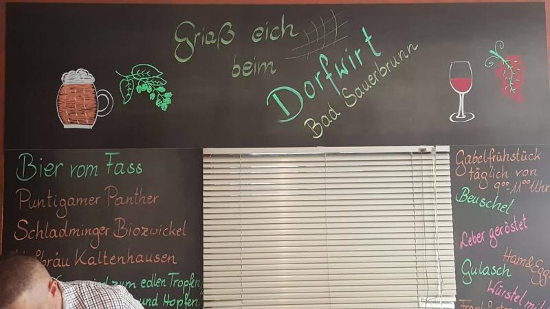 Dorfwirt Bad Sauerbrunn – Étterem (Savanyúkút)