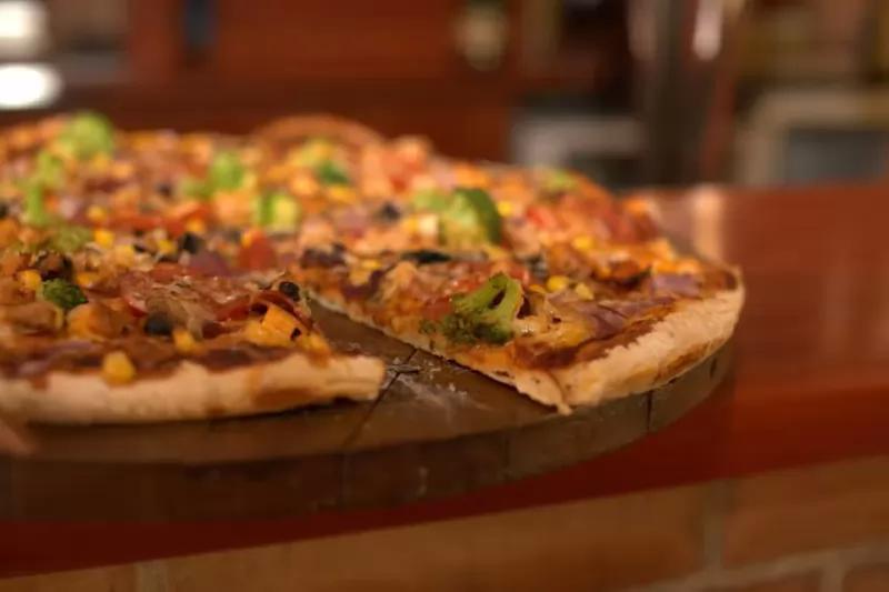 Koffein Music Pub és Pizzéria – Kocsma (Dorog)