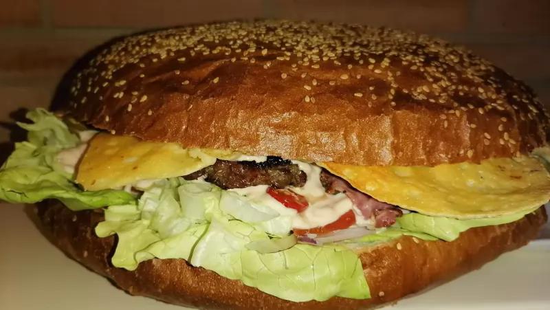Gesztenye kávézó és falatozó – Kávézó (Kondoros)