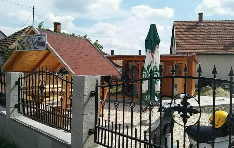 Kemencés Falatozó – Ételbár (Jászárokszállás)