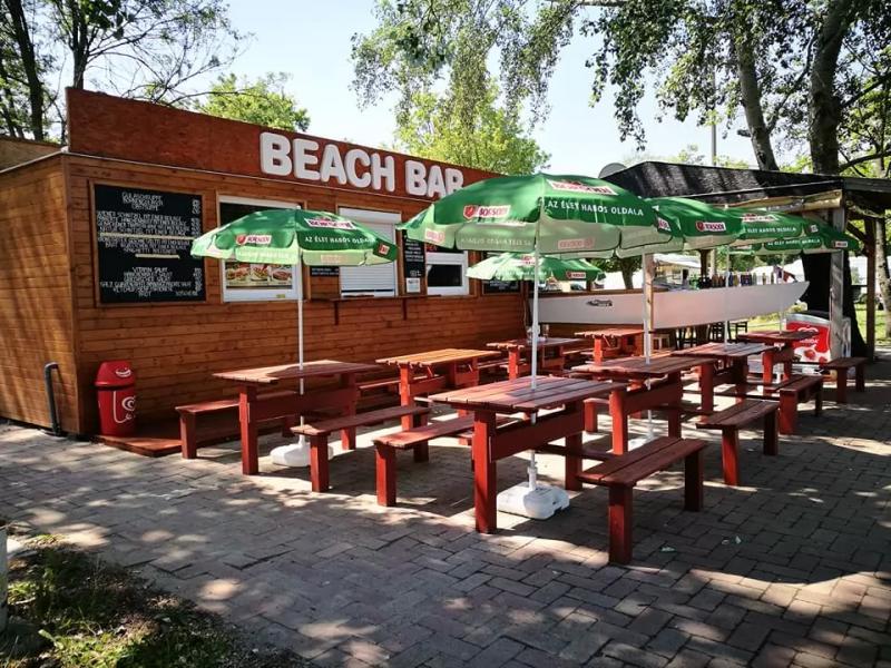 Beach Bar - Aranypart – Bár (Siófok)