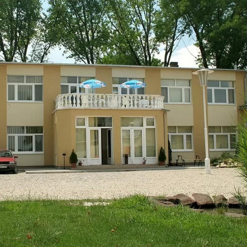 Tó Étterem - Tó Szálló /Szelidi Tó/ – Étterem (Dunapataj)