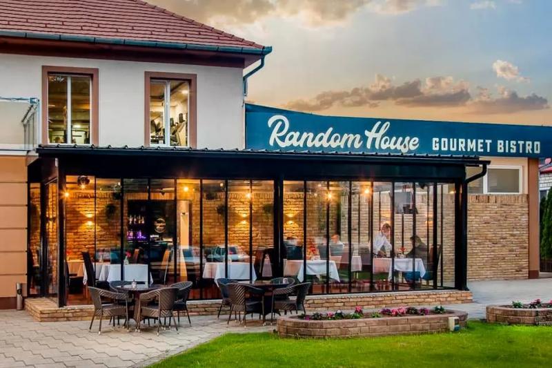 Random House Bistro – Bár (Mende)