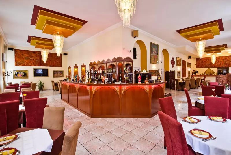Taj Mahal Restaurant – Étterem (Budapest, VI. kerület)