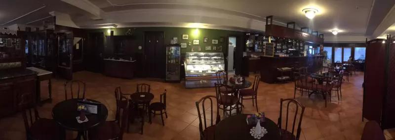 Adler Hotel és Kávézó – Kávézó (Budaörs)