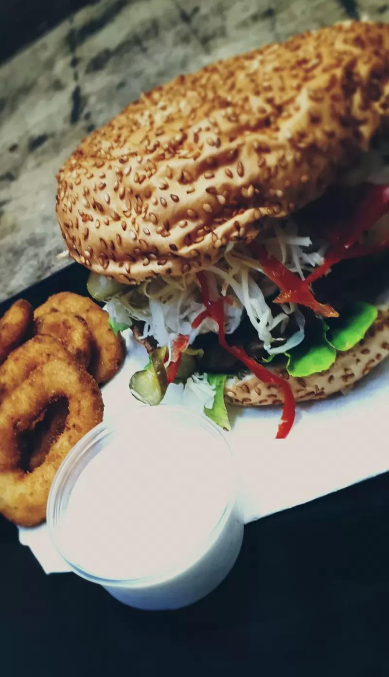 Hegyalja Lángos-Sokkkk – Food Truck (Szerencs)