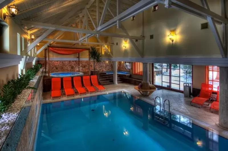 Hotel Szarvaskút - Tökéletes Feltöltődés a Bakonyban - Spa & Wellness – Étterem (Zirc)