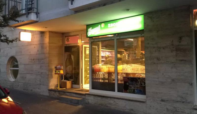 Zsolt Udvar Csemege – Delikát (Budapest, I. kerület)