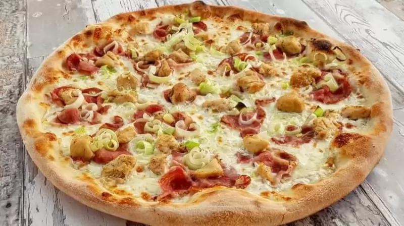 Kőkori Pizzéria – Pizzéria (Gavavencsello)